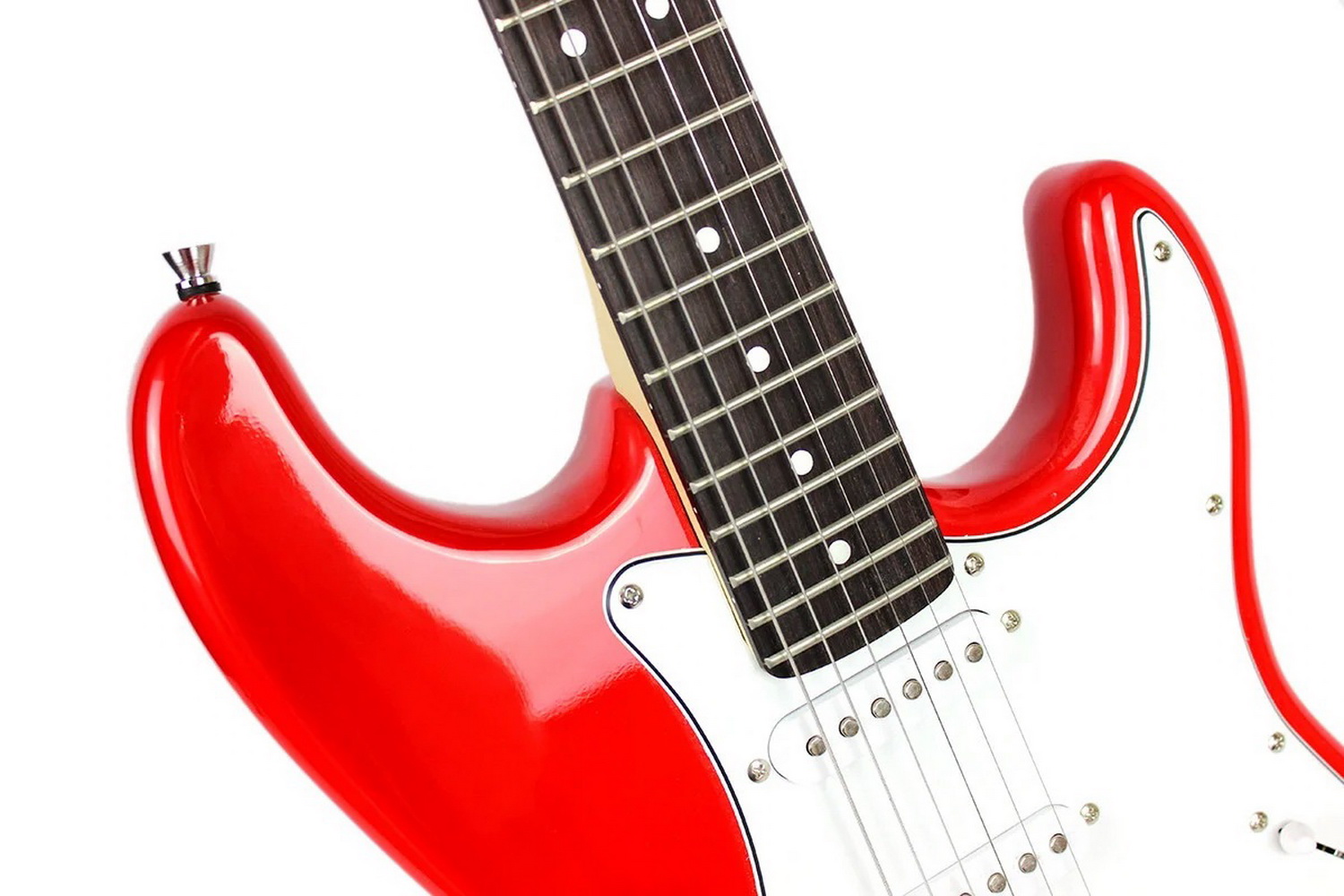 Squier mm stratocaster. Fender Squier mm hard Tail Red. Бюджетные электрогитары для начинающих. Красная электрогитара с тремоло. Электрогитары красно чёрный в полоску.